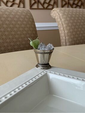 Kentucky Derby Mint Julep Platter Decoration 🐎